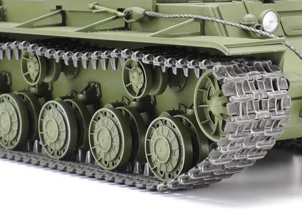 Tamiya 1/35 Russian Heavy Tank Kv-1F