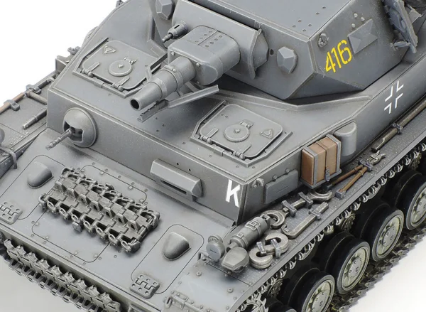 Tamiya 1/35 Pz Kpfw IV Ausf F &mdash; image 10 of 12
