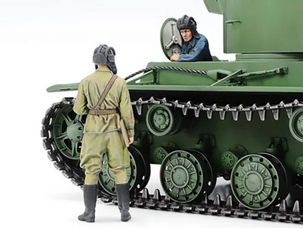 Tamiya 1/35 Russian Kv-2 — image 4 of 11