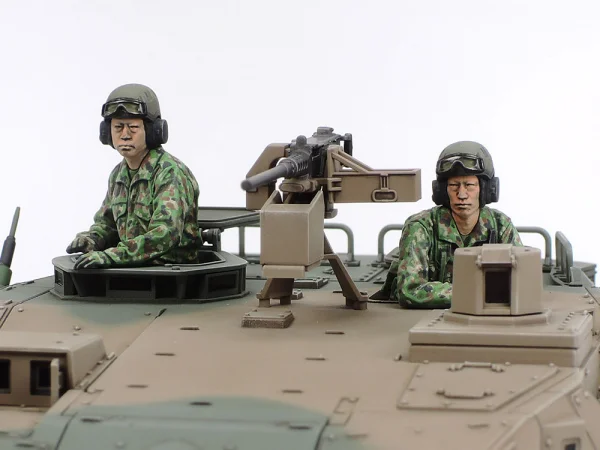 TAMIYA 1/35 JGSDF Type 16MC C5 with Winch — image 4 of 16