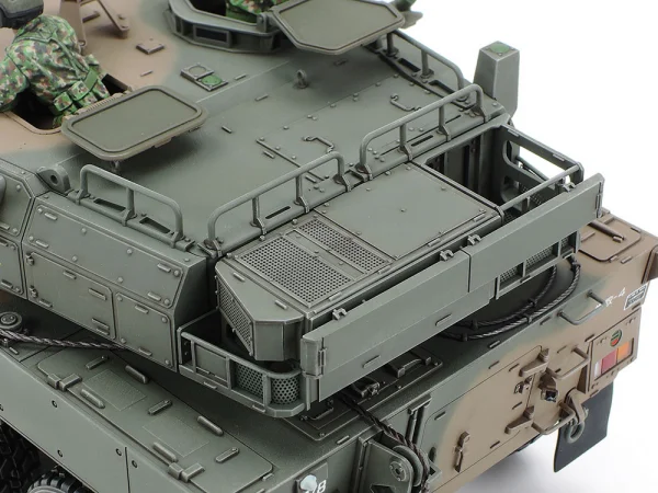 TAMIYA 1/35 JGSDF Type 16MC C5 with Winch — image 9 of 16
