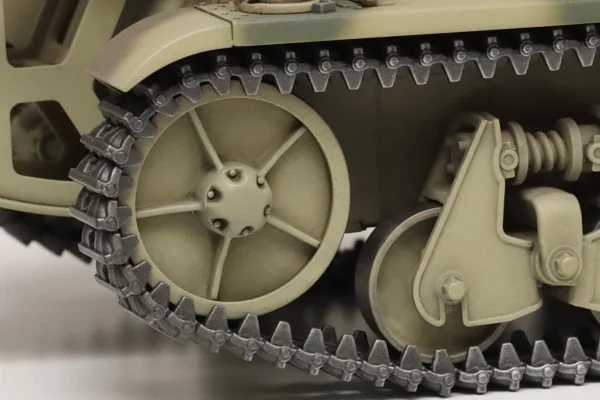 Tamiya 1/35 French Light Tank H39
