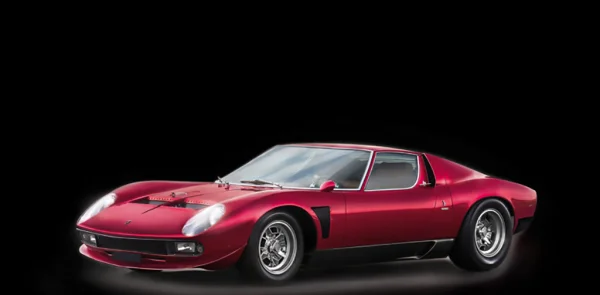 Italeri 1/24 Lamborghini Miura Jota Svj