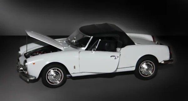 Italeri Giulietta Spider 1300