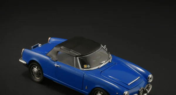 Italeri Alfa Romeo Giulia 1600 Spider — image 7 of 13