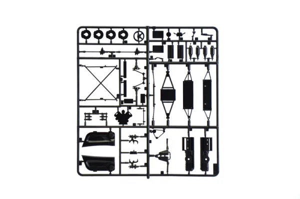 Italeri Jaguar XJ 220 Race Car — image 3 of 14