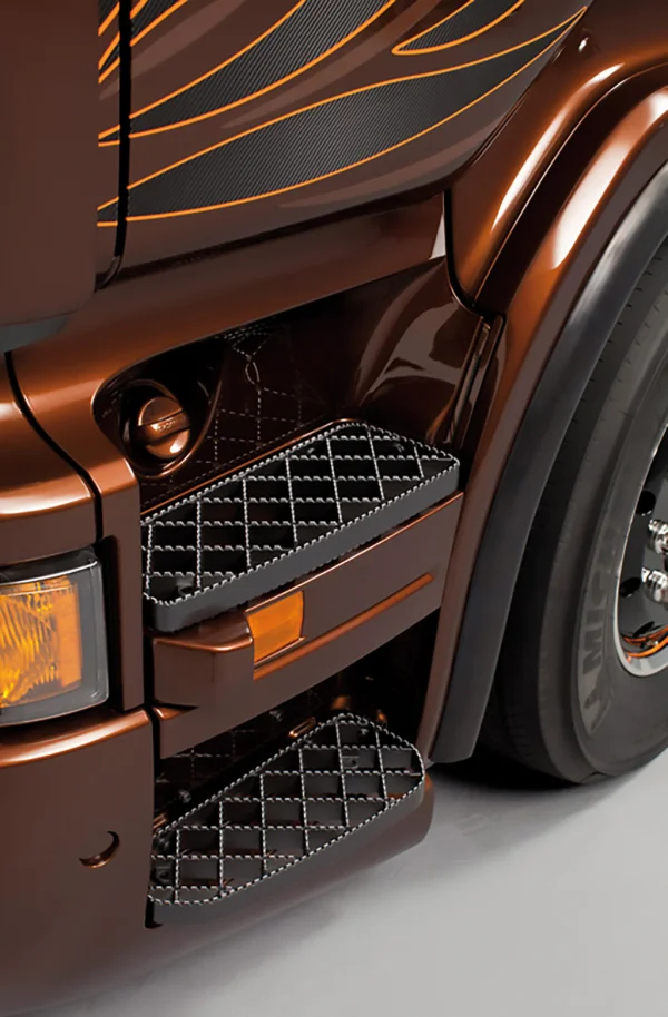Italeri Scania R Black Amber