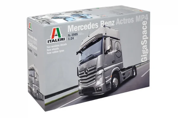 Italeri Mercedes Benz Actros Gigaspace