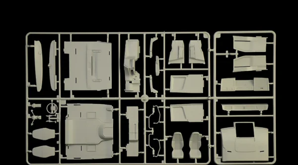 Italeri Volvo Fh16 Globetrotter XL (2014) — image 15 of 15