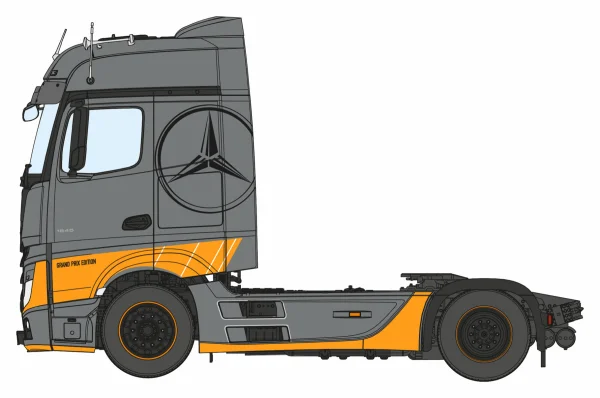 Italeri Mercedes-Benz Actros MP4 Big Space Grand Prix Edition
