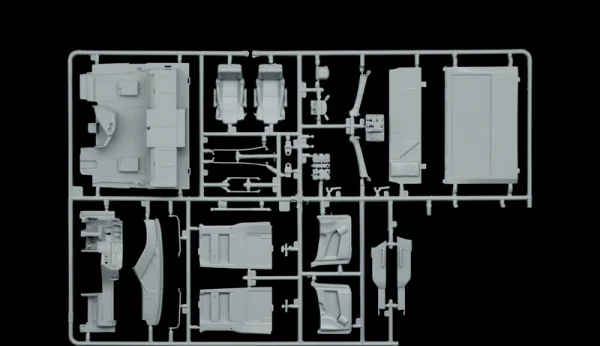 Italeri Mercedes-Benz Actros MP4 Big Space Grand Prix Edition — image 4 of 12