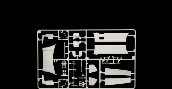 Italeri Volvo FH16 Medium Roof — image 3 of 14
