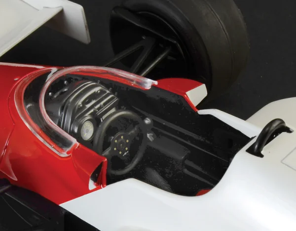 Italeri Mc Laren MP4/2C Prost Rosberg — image 6 of 13