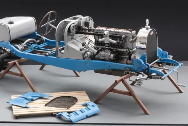 Italeri Bugatti Roadster/Monte Carlo — image 5 of 17