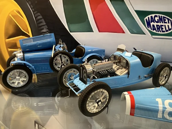 Italeri Bugatti Roadster/Monte Carlo