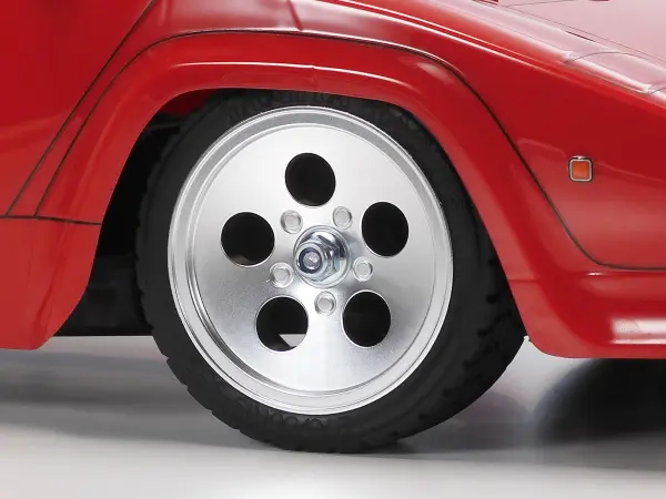 Tamiya Lamborghini Countach 5000S (TT-02) &mdash; image 4 of 7