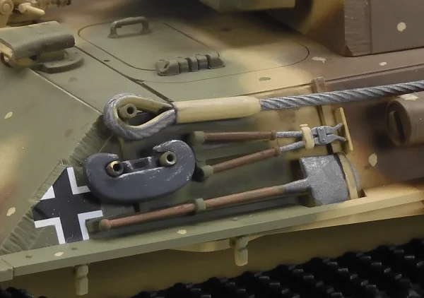Tamiya 1/35 RC Panther G Late Version (with Control Unit)