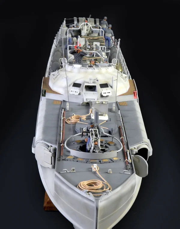 Italeri Schnellboote S 100 Prm Edition*disc — image 14 of 14