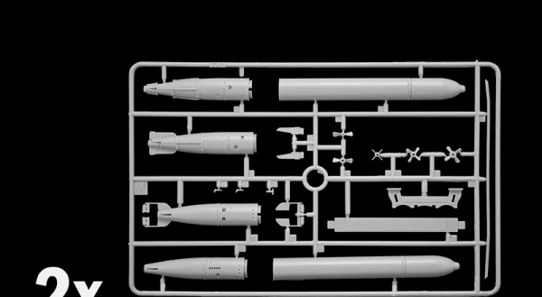 Italeri Biber Midget Submarine — image 3 of 14