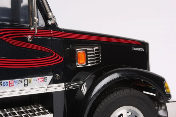 Tamiya Knight Hauler — image 3 of 15