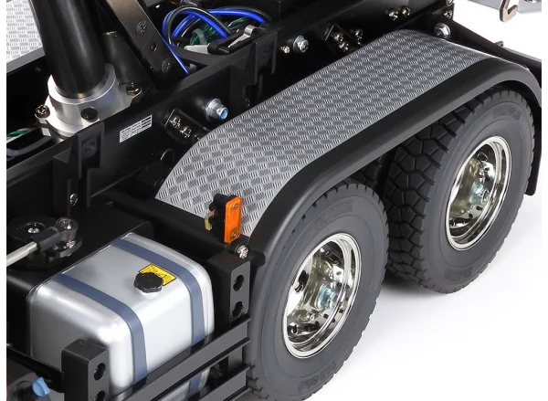 Tamiya 1:14 Mercedes-Benz Arocs 4151 8x4 Tipper Truck