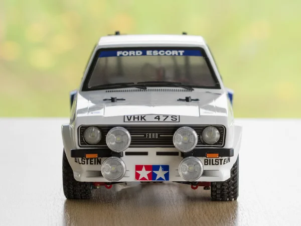 Tamiya Ford Escort Mk II Rally (Pre Painted) (MF-01X)