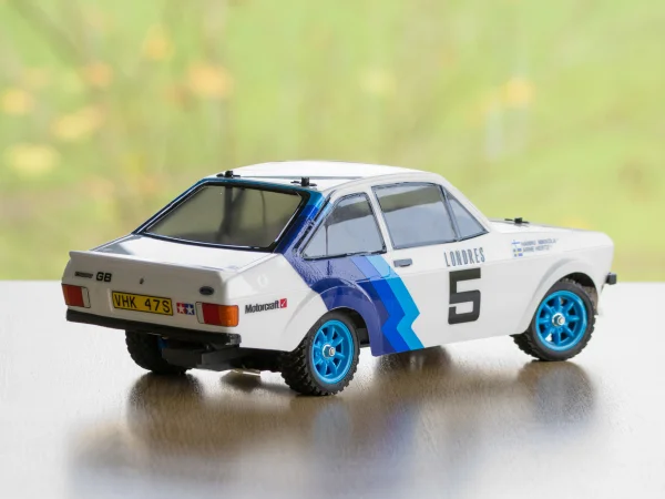 Tamiya Ford Escort Mk II Rally (Pre Painted) (MF-01X)