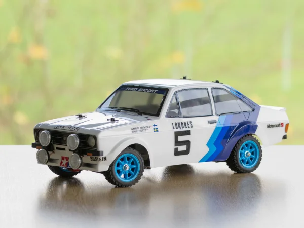 Tamiya Ford Escort Mk II Rally (Pre Painted) (MF-01X)