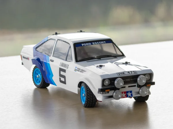 Tamiya Ford Escort Mk II Rally (Pre Painted) (MF-01X)