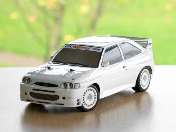 Tamiya Ford Escort Cosworth 1998 (TT-02)