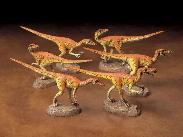 Tamiya Velociraptors 1/35 — image 1 of 2