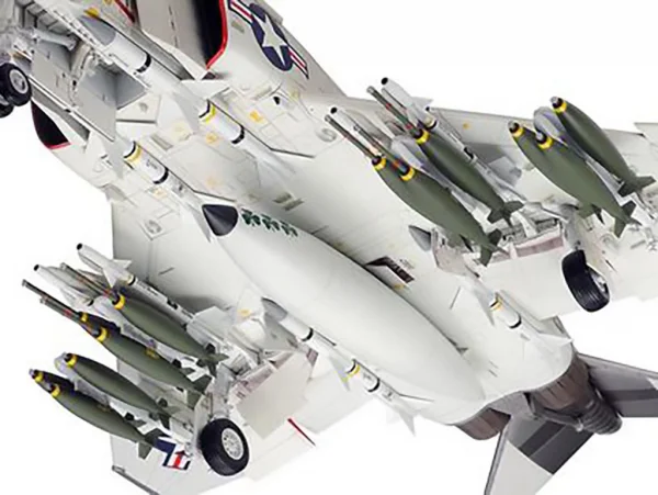 Tamiya F-4J Phantom Marines