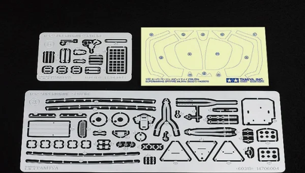 Tamiya 1/32 Spitfire Mk Xvie — image 3 of 19