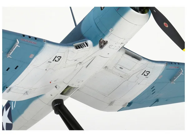 Tamiya 1/32 F4U-1 Corsair Birdcage &mdash; image 4 of 19