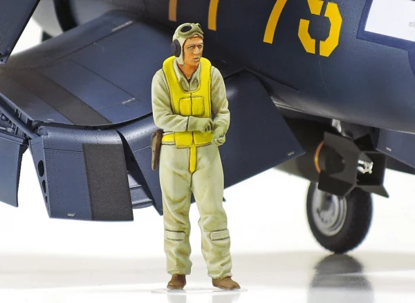 Tamiya 1/32 F4U-1D Corsair — image 3 of 15