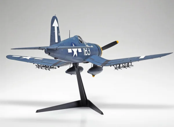 Tamiya 1/32 F4U-1D Corsair — image 4 of 15