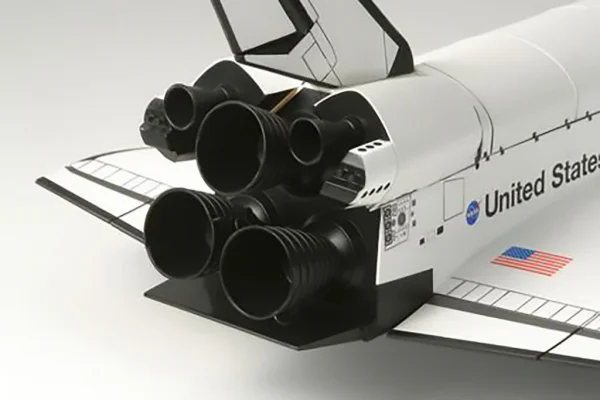 Tamiya 1:100 Space Shuttle Atlantis