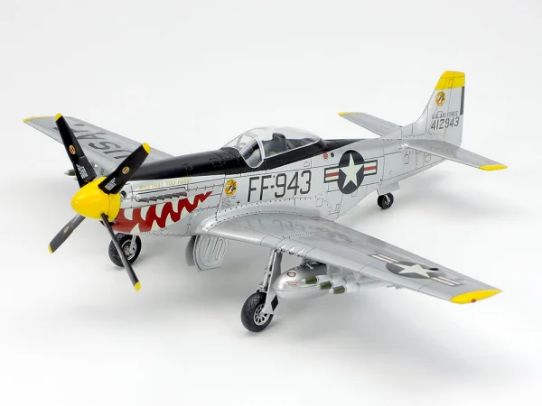 Tamiya North American F-51D Mustang — image 1 of 5