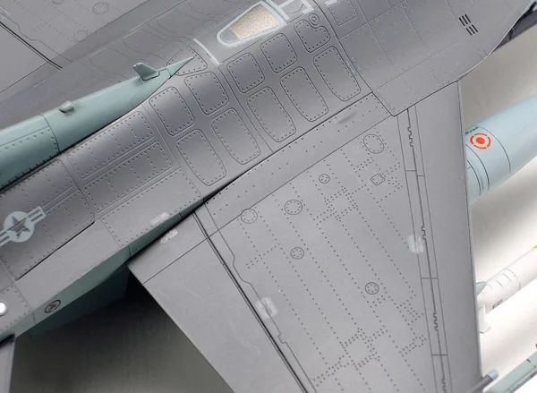 Tamiya F-16Cj Block 50 With Full Equipment