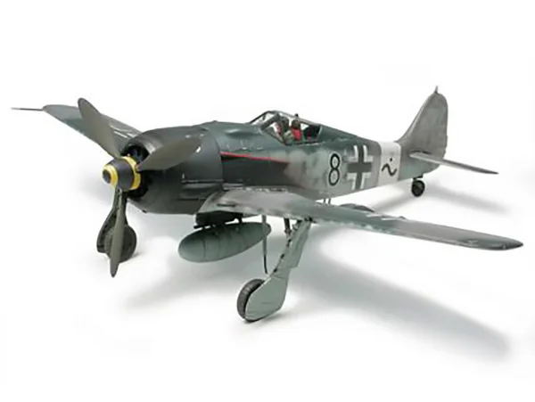Tamiya Focke-Wulf Fw190 A-8/A R2 — image 1 of 5