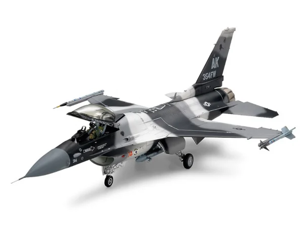 Tamiya F-16 C/N Aggressor