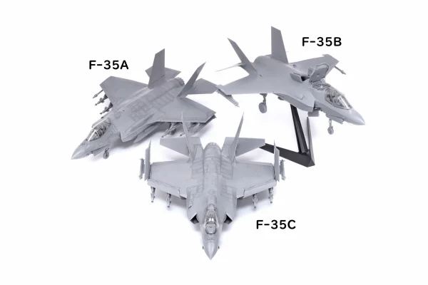 Tamiya 1/48 F-35C Lightning II ** CLEARANCE **