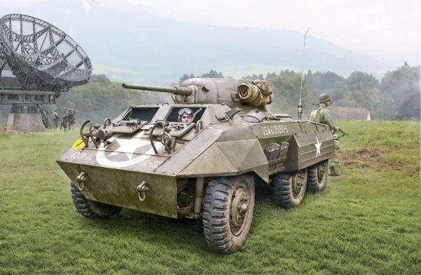 Italeri M 8 Greyhound — image 6 of 12