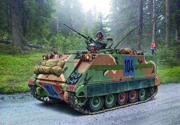 Italeri M113