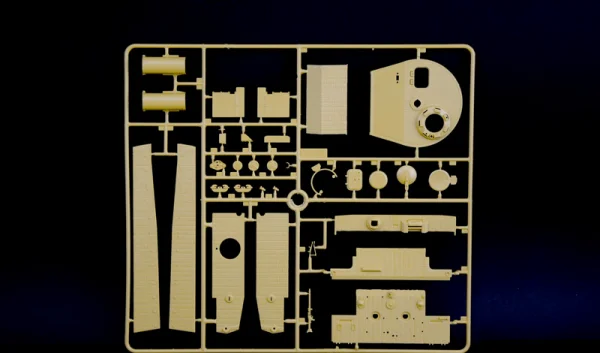 Italeri Tiger Support Vehicle — image 2 of 12