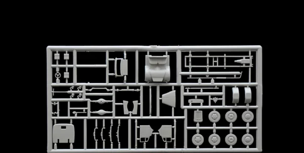 Italeri Kfz.305 Ambulance