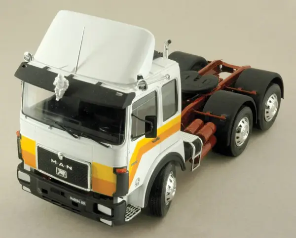 Italeri Man 26 321 Formel Six Disc — image 9 of 13