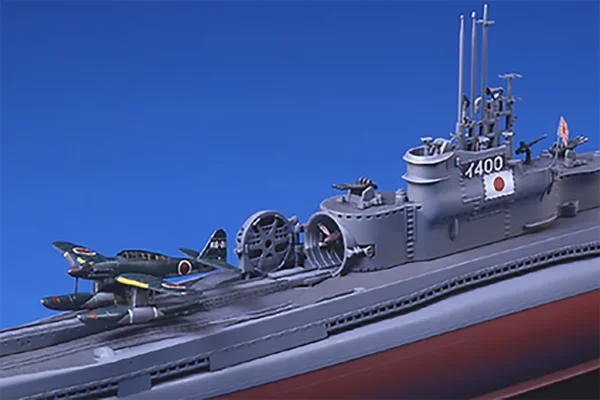 Tamiya Japanese Navy Submarine I-400 — image 10 of 17