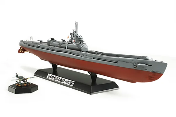 Tamiya Japanese Navy Submarine I-400 — image 11 of 17