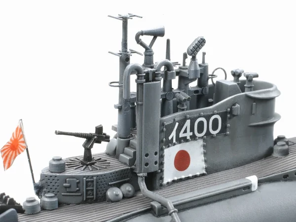 Tamiya Japanese Navy Submarine I-400 — image 6 of 17